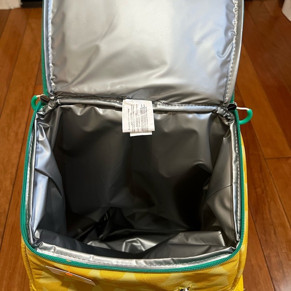 NWT Target Sun Squad Pineapple Backpack Cooler - Picture 5 of 7